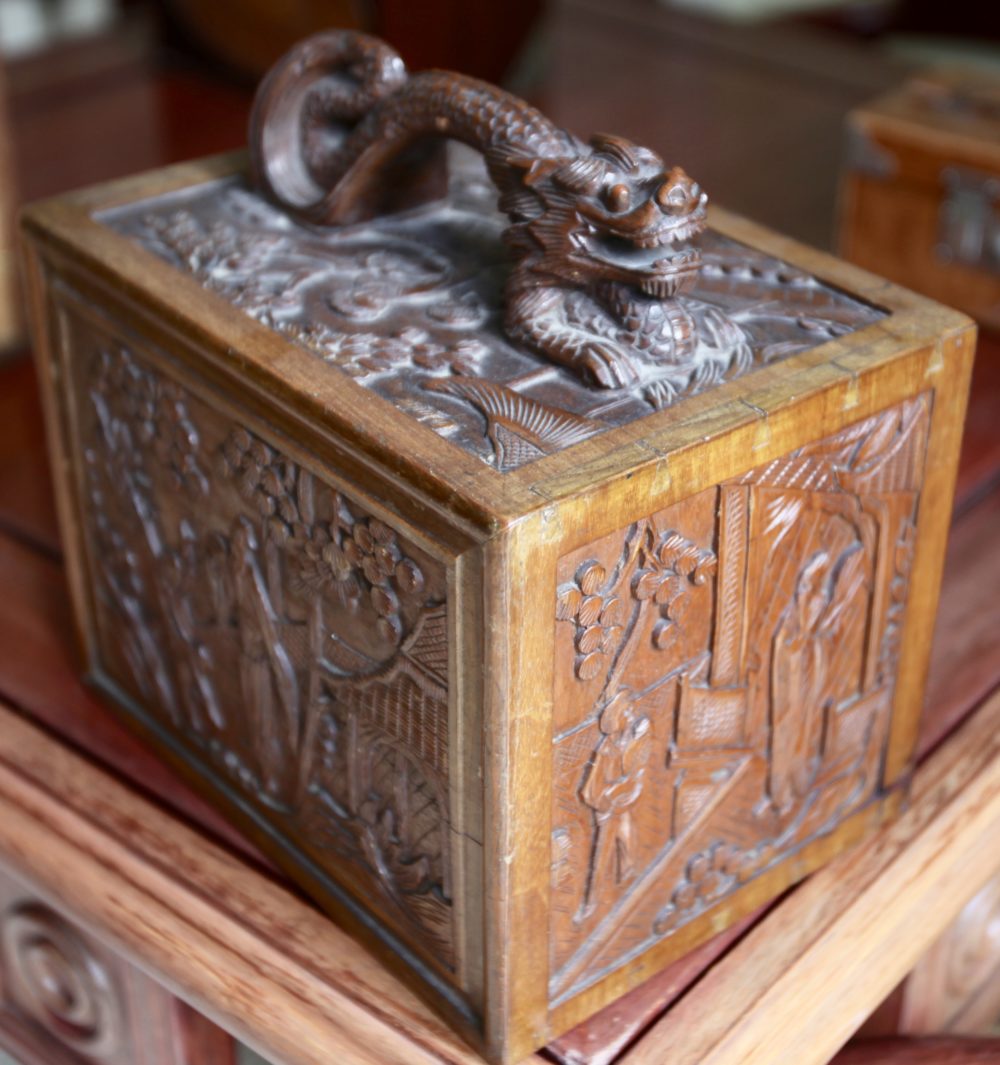 Cabinet 65J.